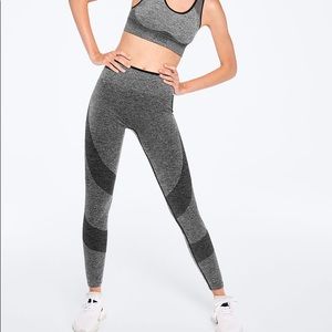 PINK Seamless Leggings